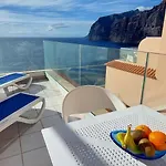 En Gigantes Con Amplia Terraza *